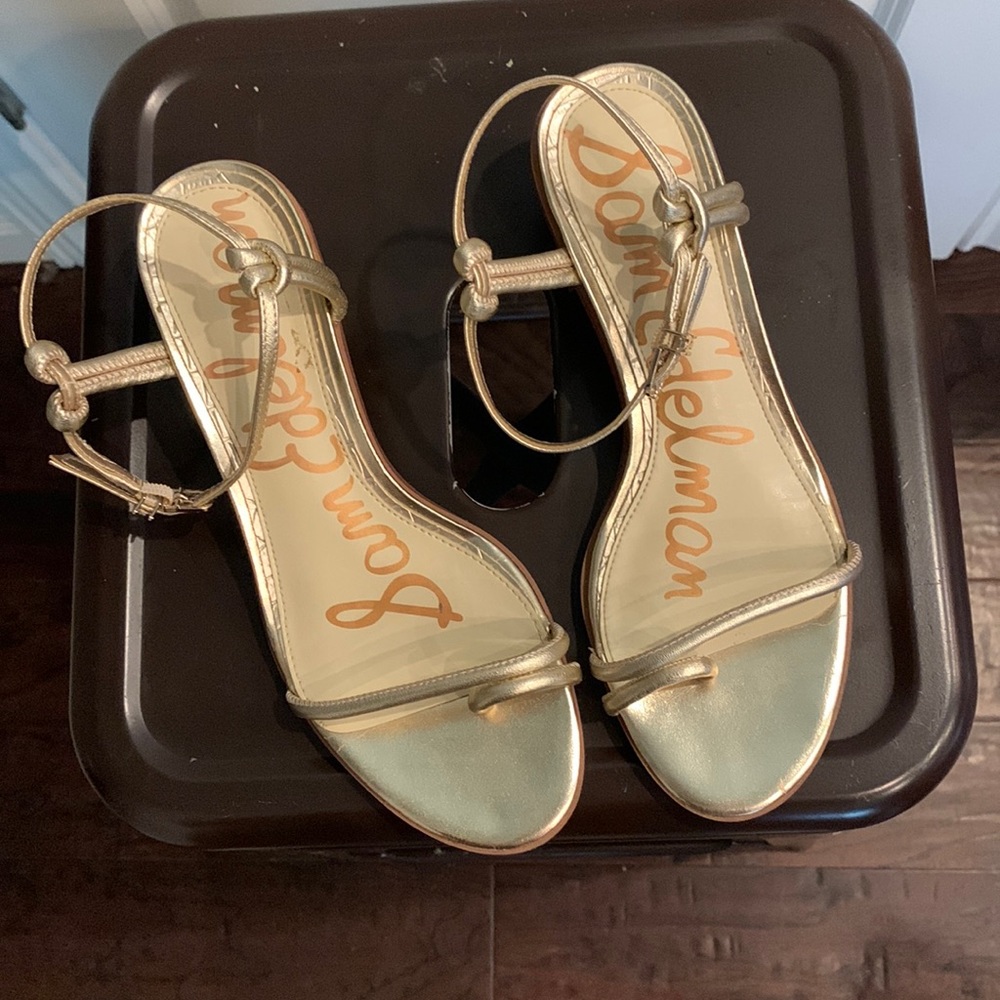 Sam Edelman Gold sandals size 7